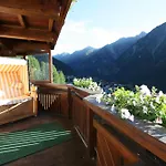 Guest house Haus Sonnenhang Solden