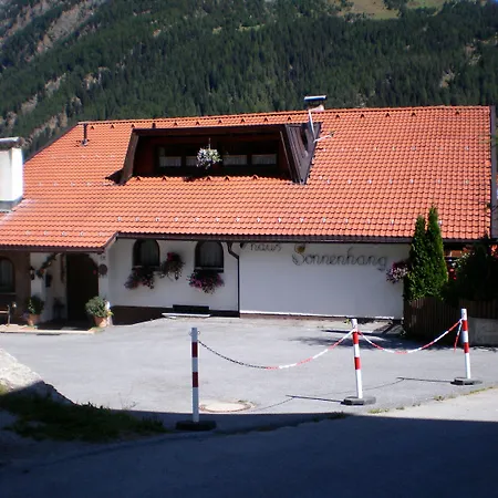 Haus Sonnenhang בית הארחה